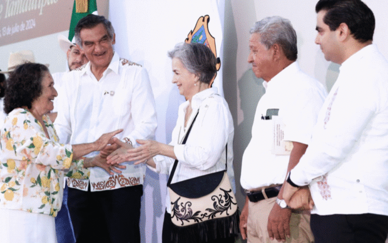 Reconoce gobernador a padillenses aportación al desarrollo de Tamaulipas