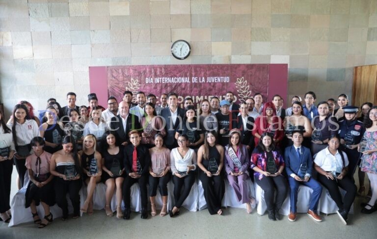 Realiza gobierno municipal “Reconocimiento municipal de la juventud 2024”