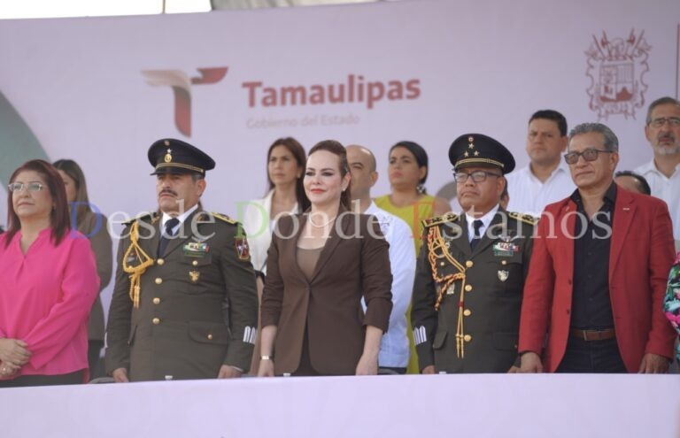 Encabeza Carmen Lilia actividades conmemorativas por 214 aniversario de la Independencia de México