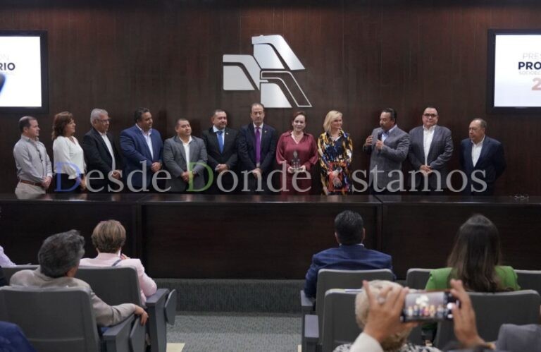 Presenta Carmen Lilia prontuario socioeconómico binacional 2024