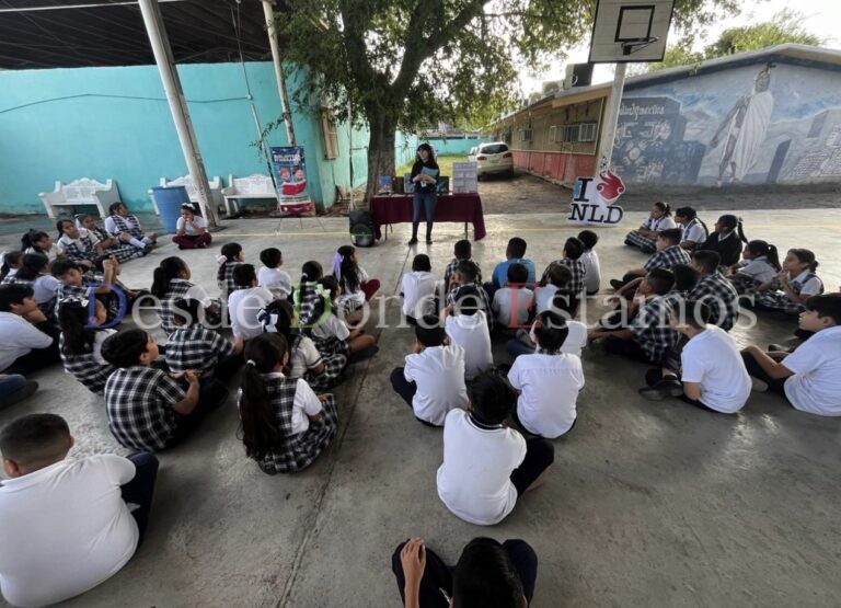 Llega biblioteca itinerante a escuela primeros Cuauhtémoc