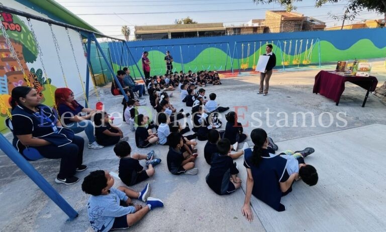 Visita programa de Biblioteca Inteligente jardín de niños “ Beatriz Lugo de González”