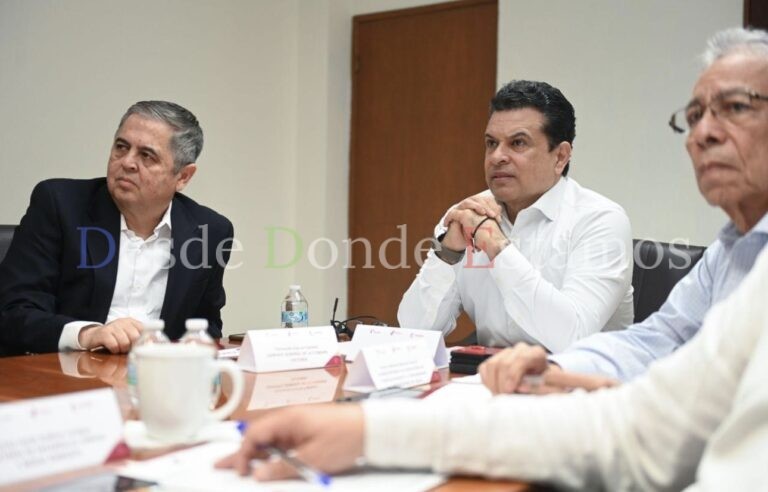 Preside Eduardo Gattás tercera reunión de consejo de administración de COMAPA