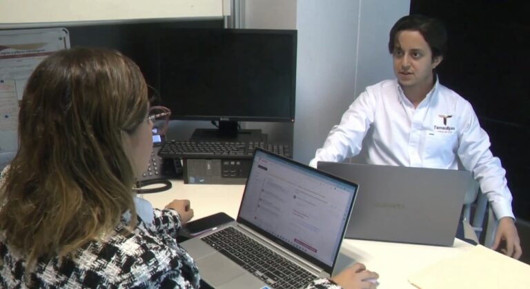 Obligados los servidores públicos a presentar declaración patrimonial