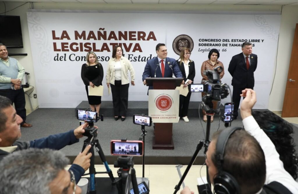 Congreso no ha recibido solicitud de procedencia sobre el diputado García Cabeza de Vaca