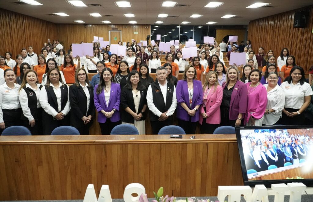 Incrementa UAT participación de mujeres en espacios universitarios