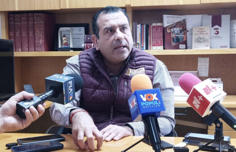 Aplican exámenes de control y confianza a elementos de tránsito