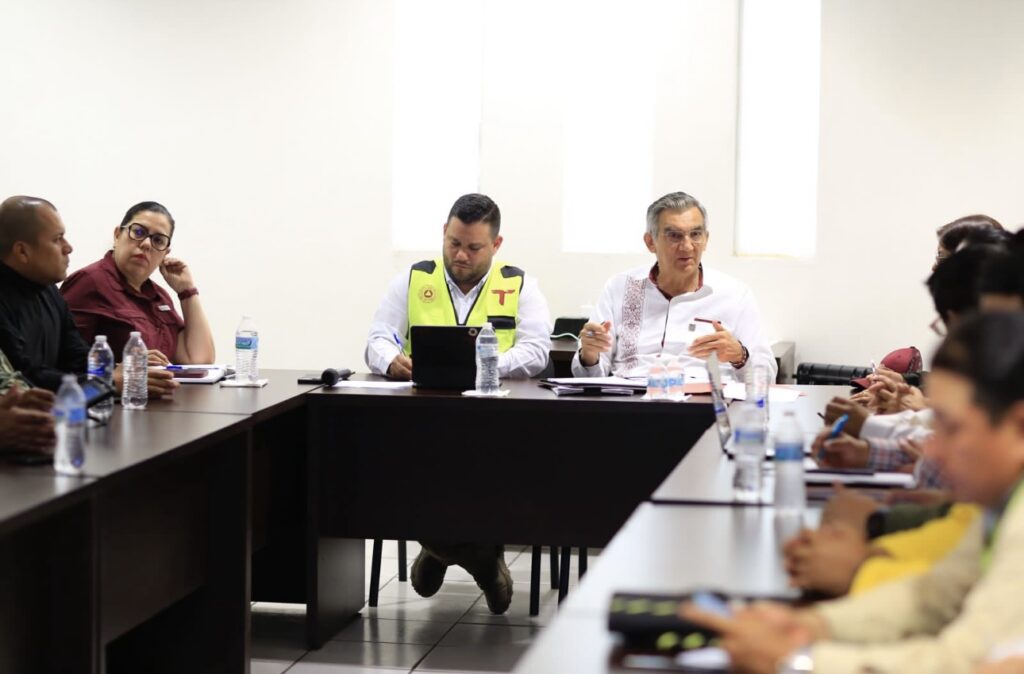 Coordina gobernador acciones contra incendios forestales