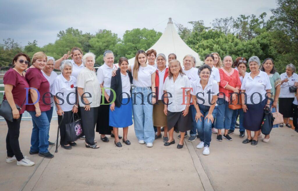 Convive Lucy de Gattás con abuelitos del DIF Victoria