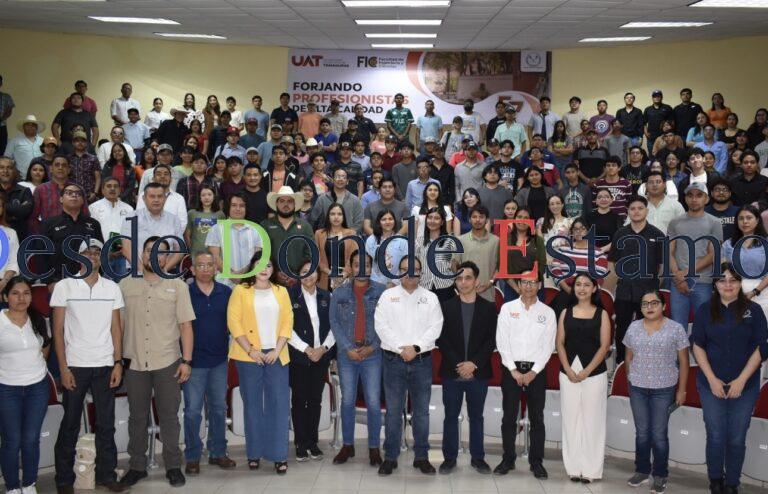 Expertos de UAT analizan tema de gestión y conservación del agua