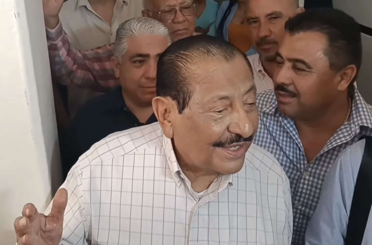 Asegura dirigente magisterial no haber convocado a paro de labores