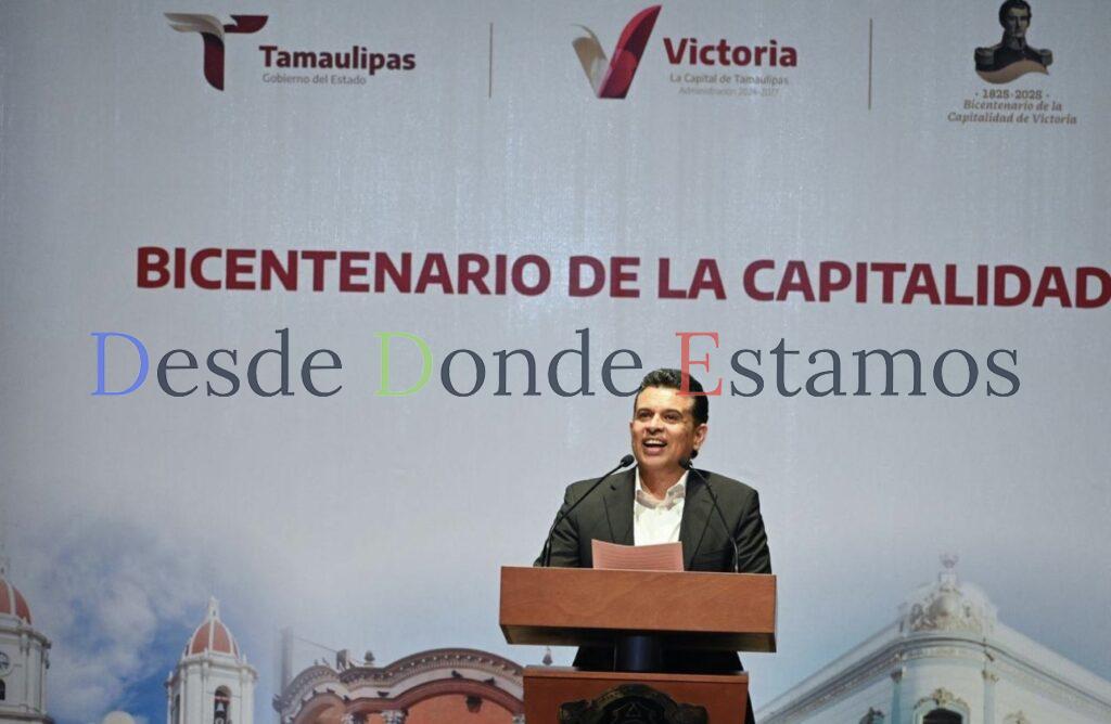 Abren Lalo y Lucy telón de festejos del Bicentenario