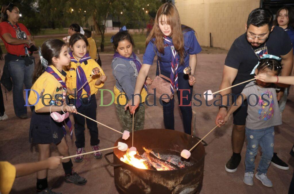 Disfrutan infantes de lunada en zoológico de Nuevo Laredo