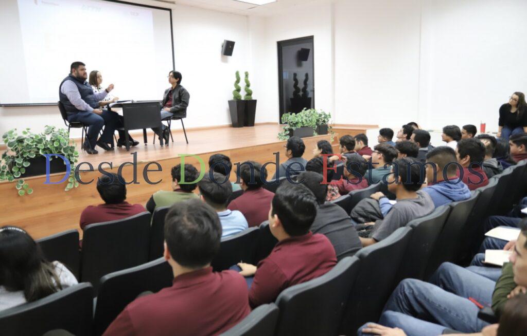 Capacita UTTN a profesionistas para su inserción laboral