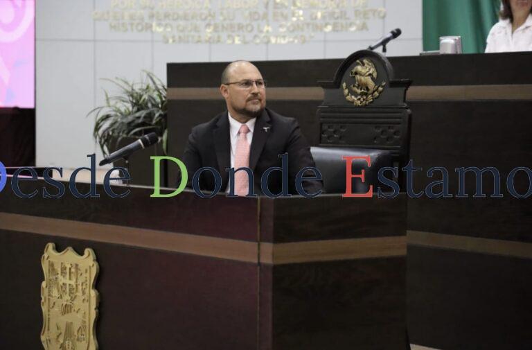 Este gobierno respeta, no dicta línea, no impone, no amenaza, no corrompe: Héctor Villegas