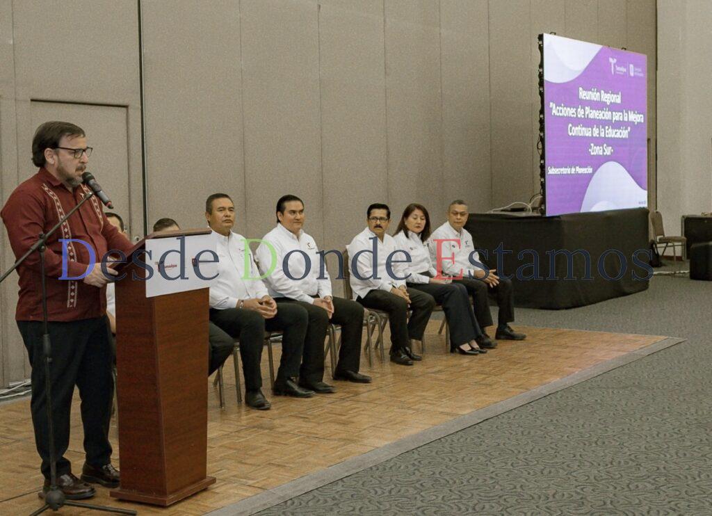 Convocan a trabajar unidos por la mejora educativa