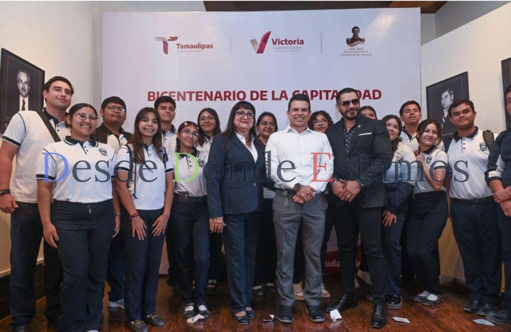 Inaugura alcalde exposición fotográfica del Bicentenario