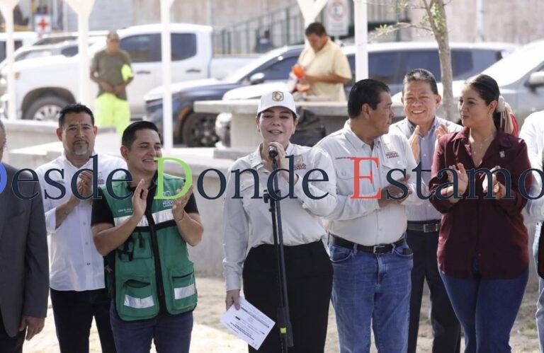 Verifica Carmen Lilia trabajos de rehabilitación del Parque Morelos
