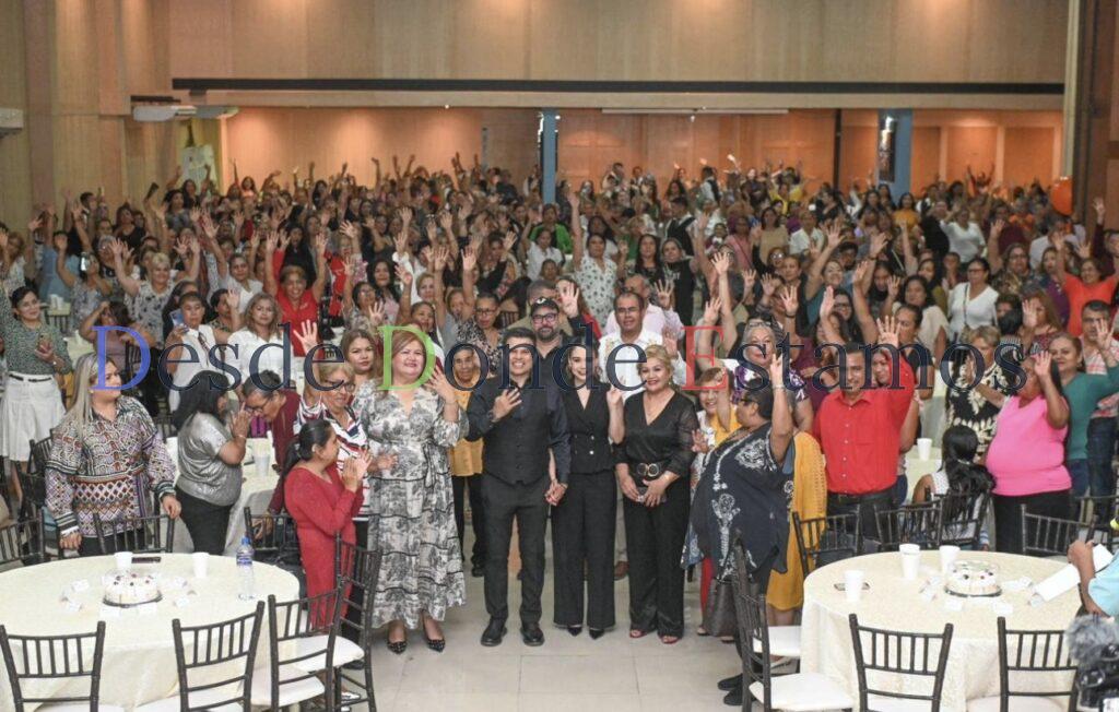 Festejan Lalo y Lucy a las mamás victorenses