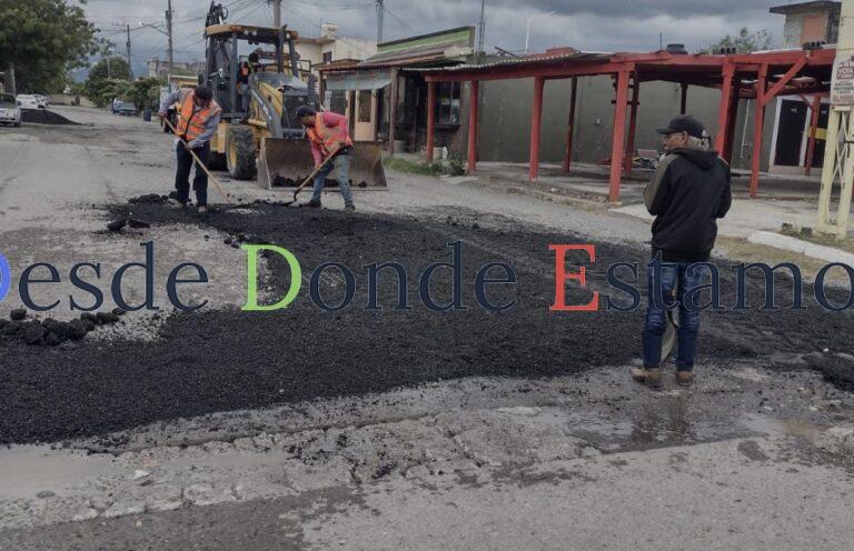 Tras lluvias activa Municipio plan de bacheo intenso