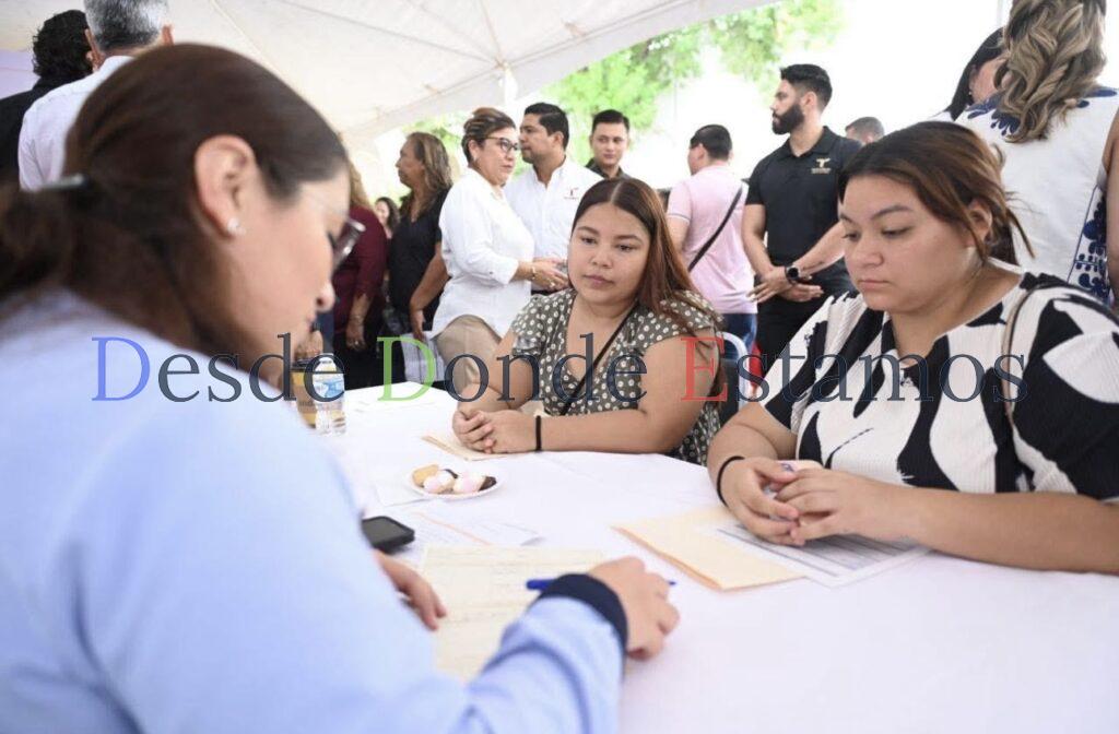 Instalarán módulos de empleo en Presidencia Municipal