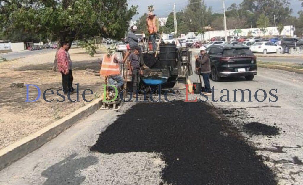 Tras lluvias activa Municipio plan de bacheo intenso