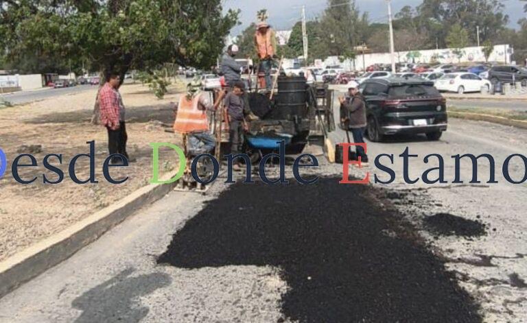 Tras lluvias activa Municipio plan de bacheo intenso