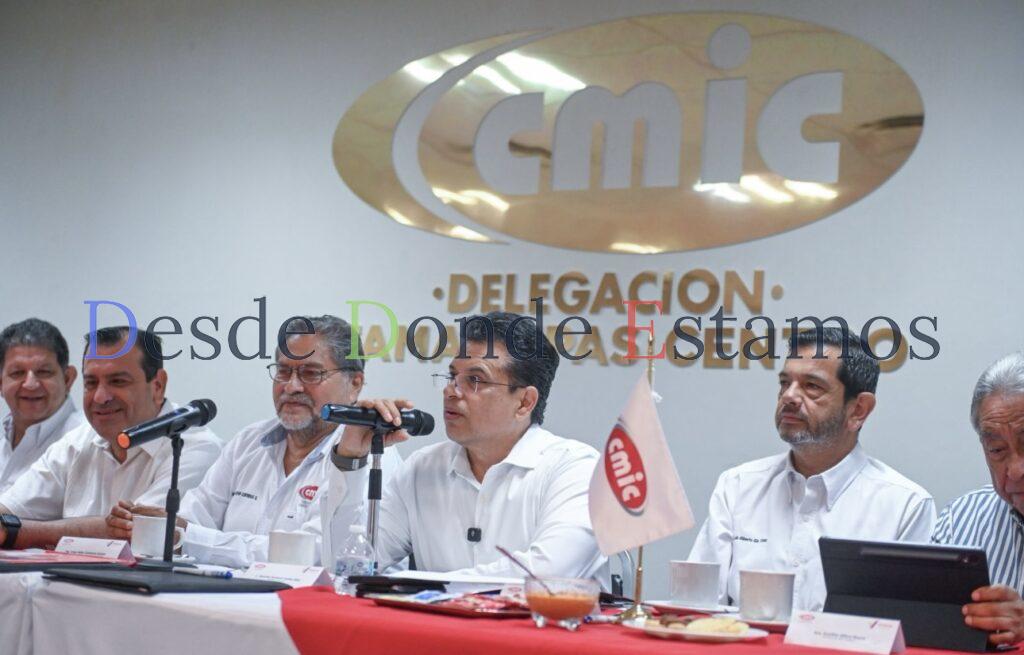 Acuerdan Municipio y CMIC construir obras de calidad