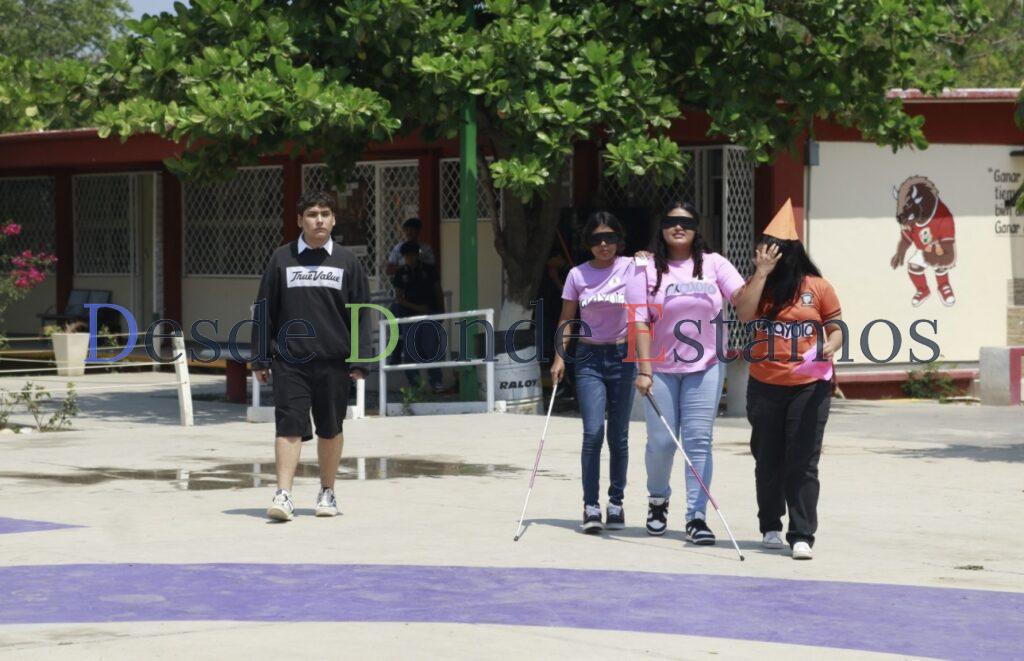 Impulsan inclusión laboral con el taller “Te presto mis zapatos”