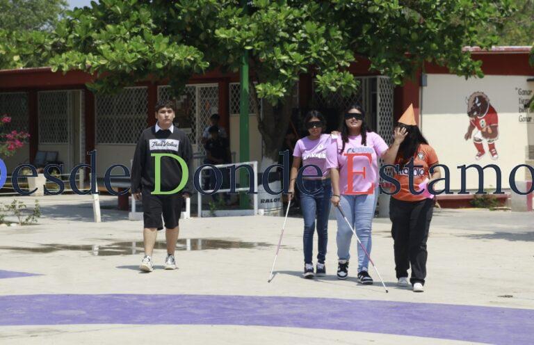 Impulsan inclusión laboral con el taller “Te presto mis zapatos”