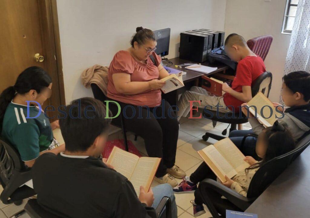 Adolescente en conflicto con la Ley Penal recibe certificado de secundaria