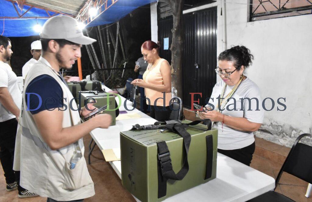 Blindan sistema de cómputo en consejos municipales y distritales