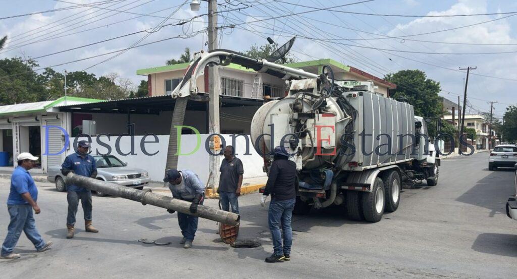 Realizan mantenimiento a la red hidrosanitaria en Xicoténcatl y Abasolo