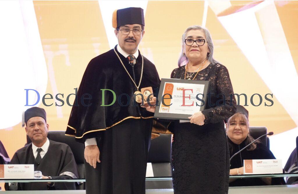Reconoce UAT vocación y trayectoria académica de sus docentes