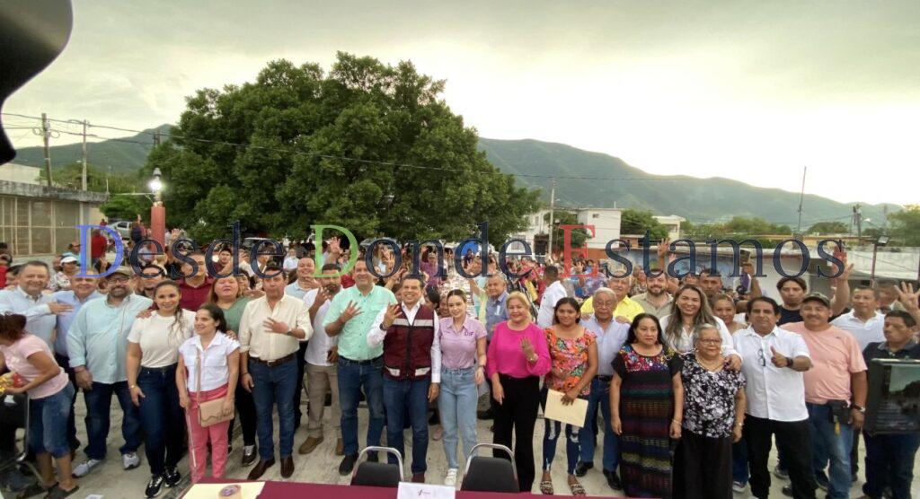Disfrutan de Tarde en Familia en la Estudiantil