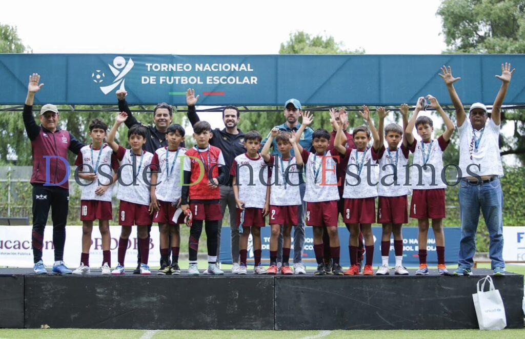Logra escuela victorense campeonato nacional de fútbol