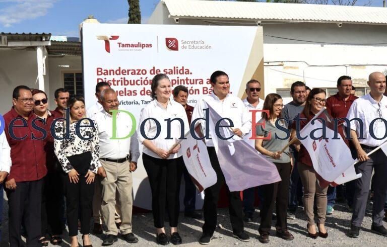 SET entrega materiales de pintura para mantenimiento en escuelas