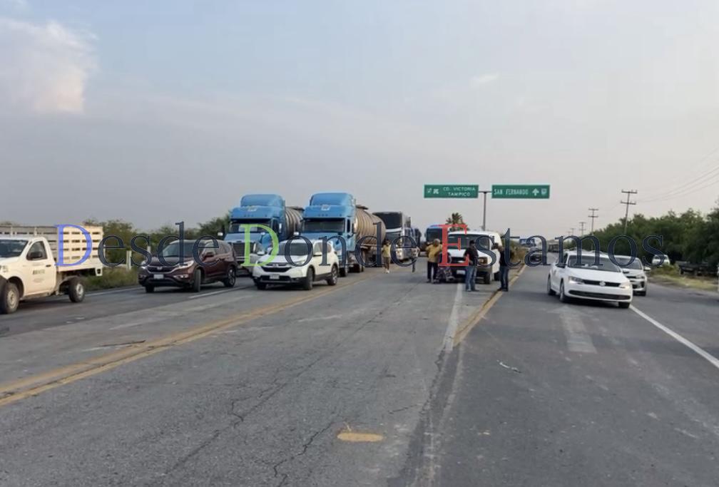 Pausan agricultores bloqueos