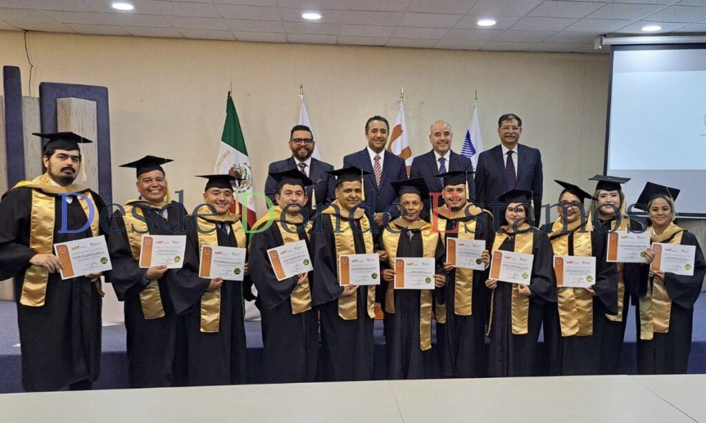 Entrega UAT primera generación de la Maestría Administración e Innovación Digital