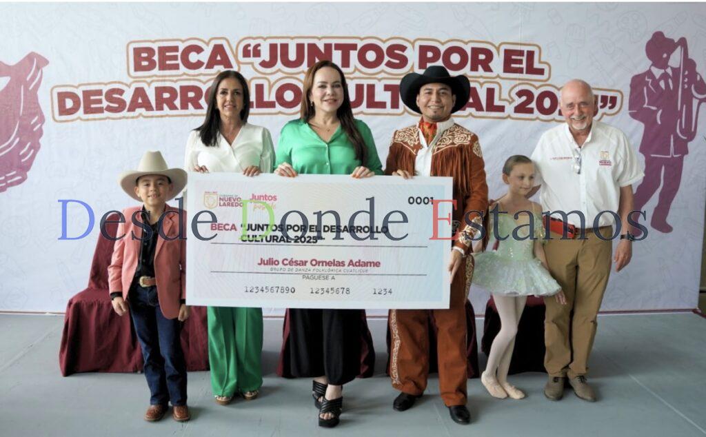 Entrega Carmen Lilia más de 300 becas culturales