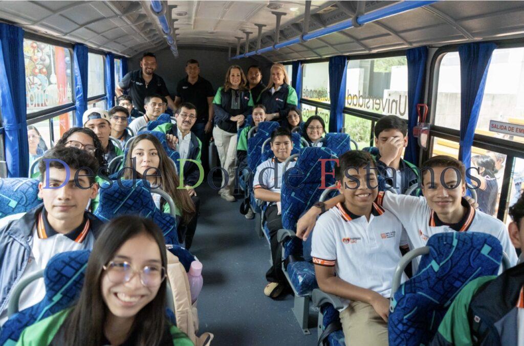 Estudiantes de UAT inician estancia académica en Canadá