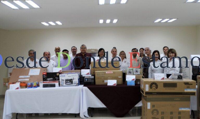 Entrega SET apoyos a estudiantes con discapacidad