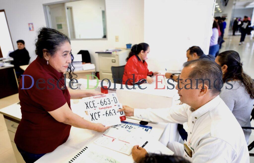 Condonan adeudos vehiculares a propietarios de modelos 2010 y anteriores