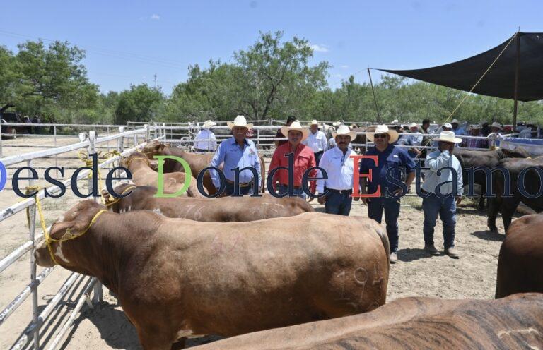 Llevan Programa de Mejoramiento Genético al municipio de Méndez