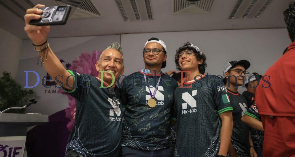 Despiden a Nix-Lab rumbo a la Robo Cup Brasil 2025