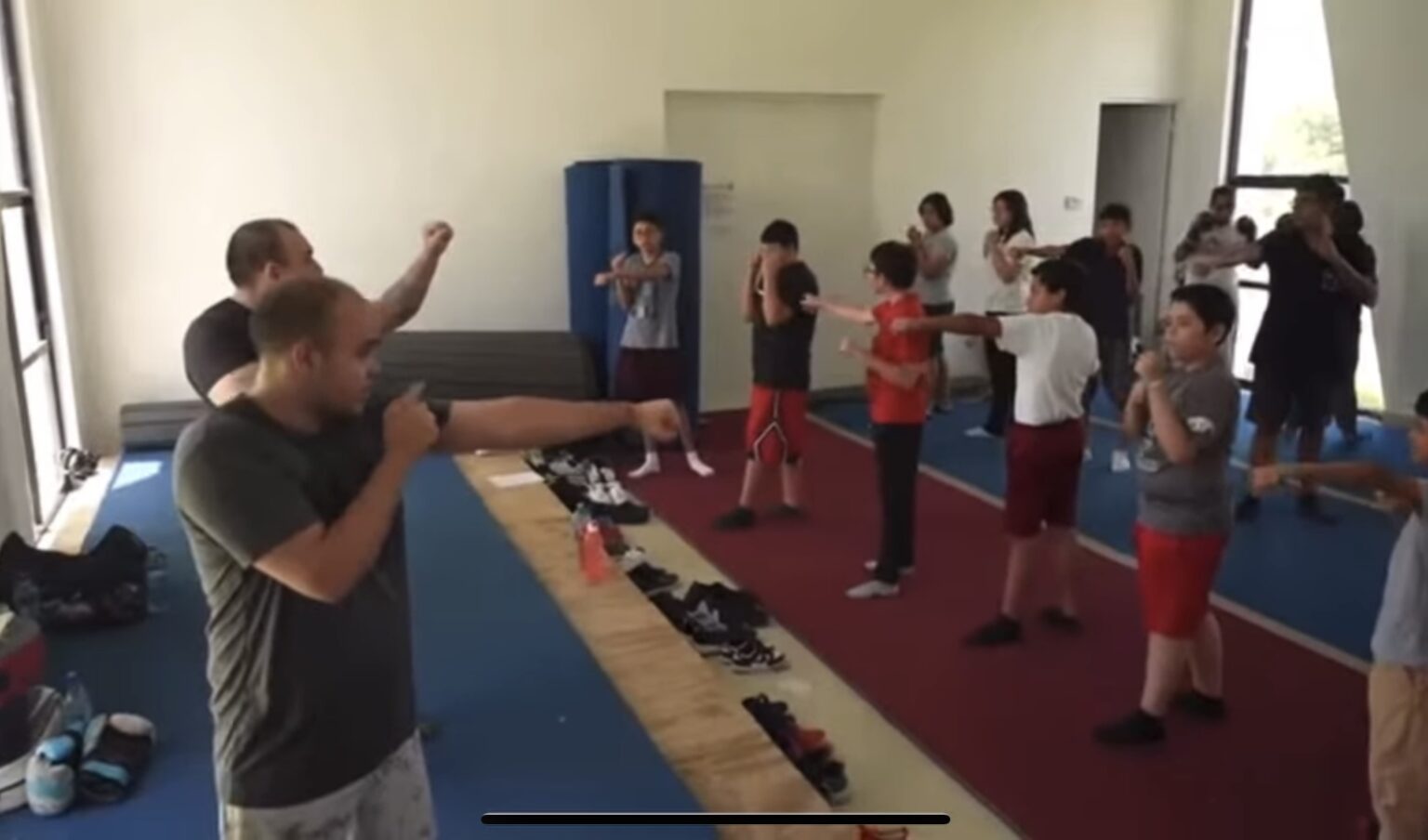 Invitan a clases gratuitas de box