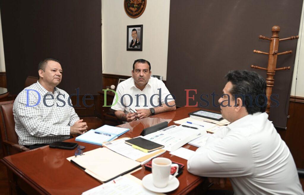 Política interna y externa en Victoria, con buen resultado