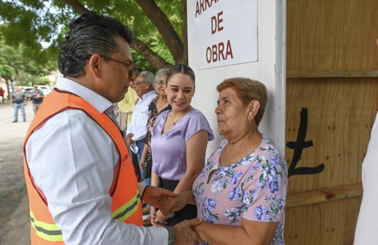 Rehabilitará Gobierno red de agua potable en la Nacozari y Miguel Alemán