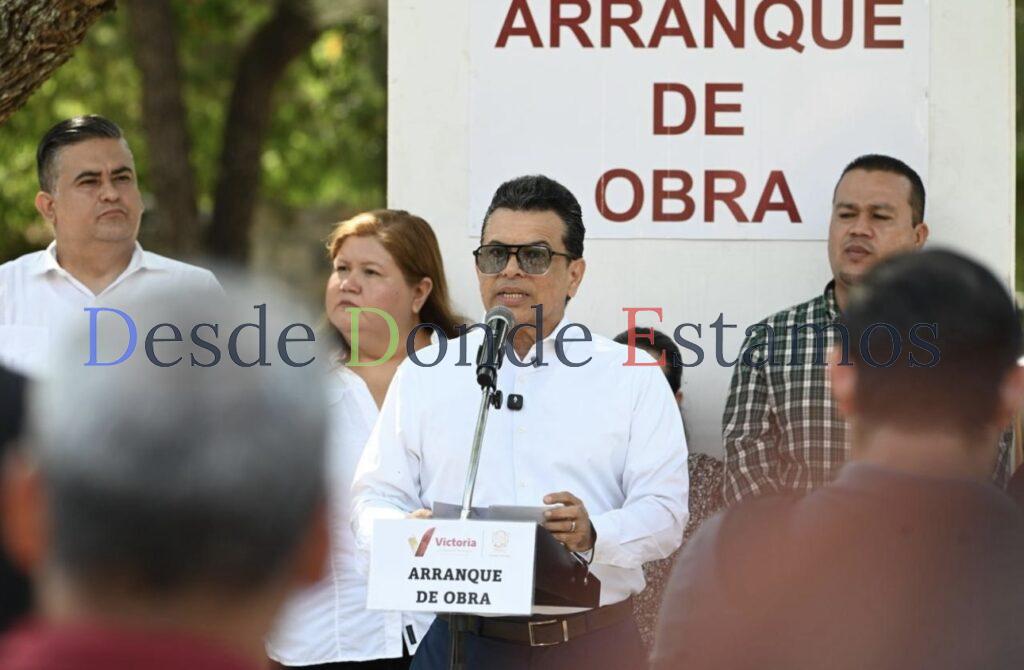 Alcalde Lalo Gattás pone en marcha instalación de desarenador en La Peñita