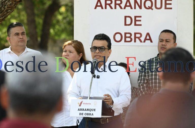 Alcalde Lalo Gattás pone en marcha instalación de desarenador en La Peñita